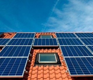 Instalación de placas solares en comunidades